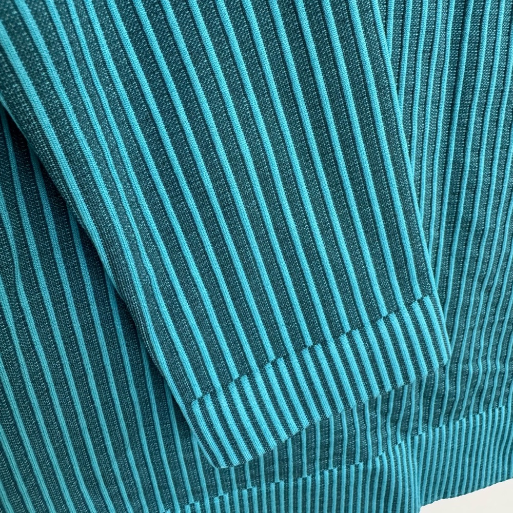 LULULEMON Rest Less Pullover - Picture 9 of 9